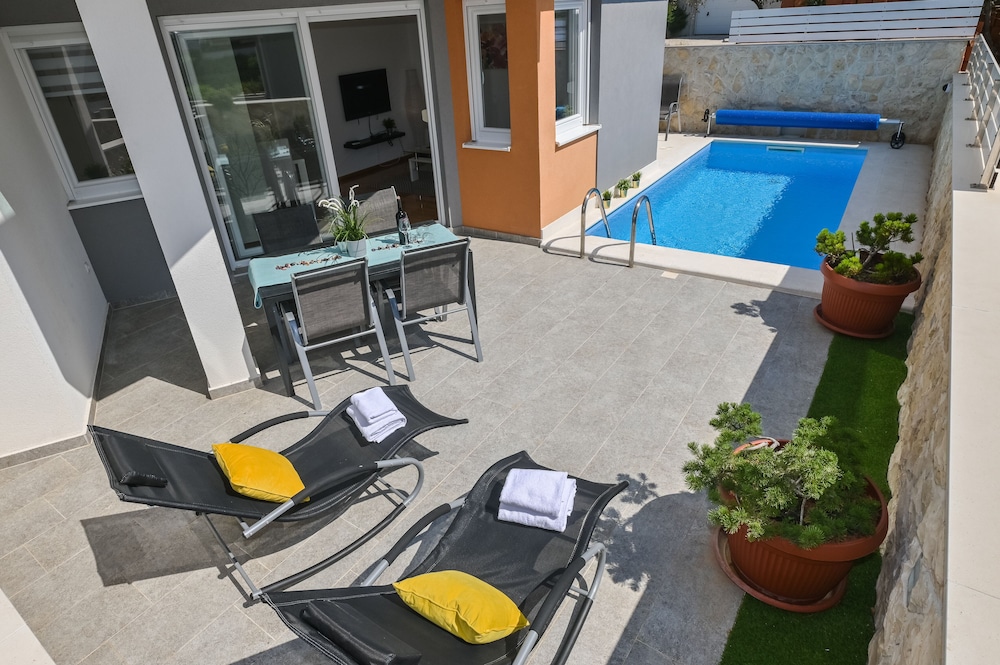 funtastic pool villa apartments