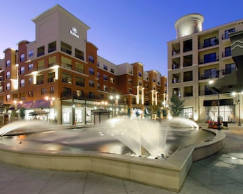 Hilton Promenade At Branson Landing,Branson Landing>>Branson,4 star