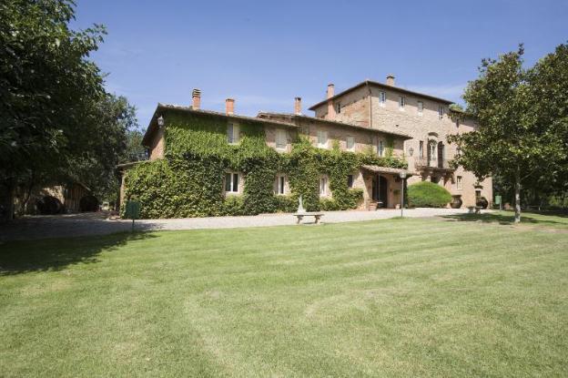 Borgo San Lorenzo A Linari,San Rocco A Pilli>>Florence,1 star