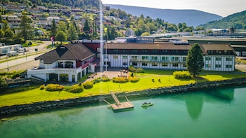 Stryn Hotell,Stryn>>Hornindal,3 star