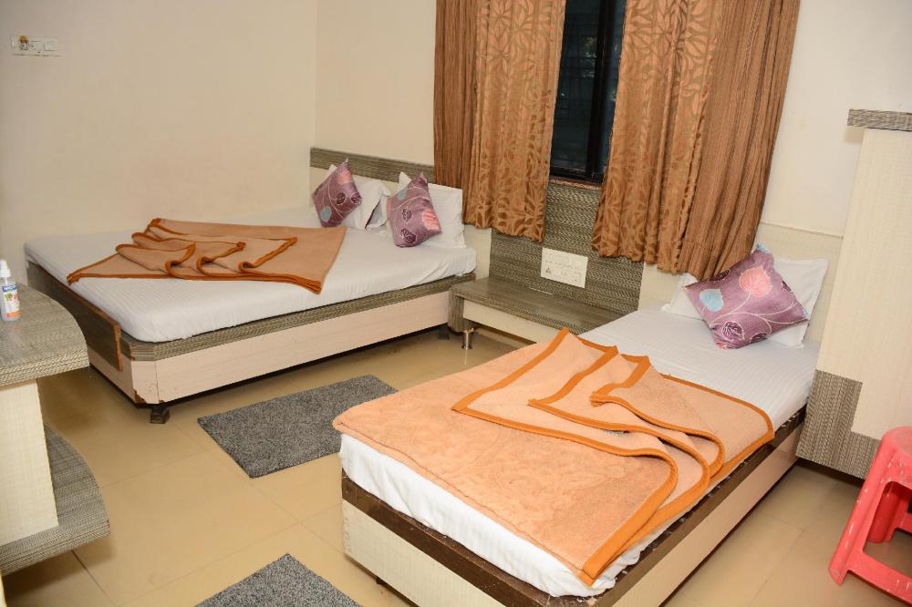dwarka bhavan hotel