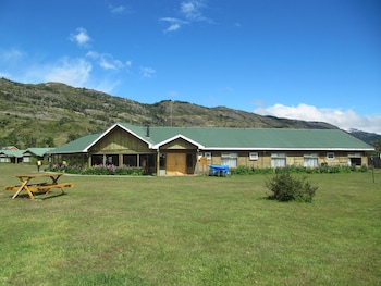 Hotel Del Paine,Magallanes Y Antartica Chilena>>Torres Del Paine,3 star