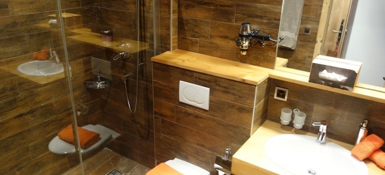 Hotel L'etable,Champoussin>>Champery,3 star