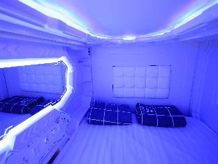 Spacepod@Hive,Little India>>Lavender,2 star