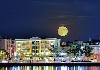 Buyuk Truva Hotel,,4 star