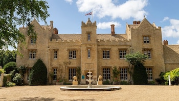 weston manor