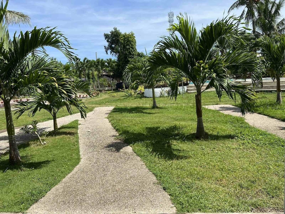 native house resort by cocotel