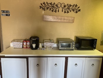 Plaza Inn Lordsburg,,3 star