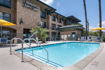 Hampton Inn & Suites Agoura Hills,Los Angeles>>Agoura Hills,3 star
