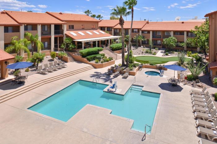 3 Palms Tucson North Foothills,,3 star
