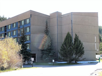 Summit House 2 Bed 2 Bath B,1 Ten Mile Circle,3 star