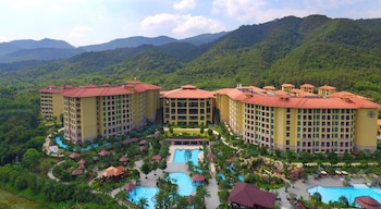 regal palace resortandspa