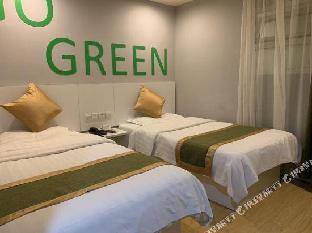 Motel (The Bund, Qipu Road, Tiantong Road Metro Station),,2 star