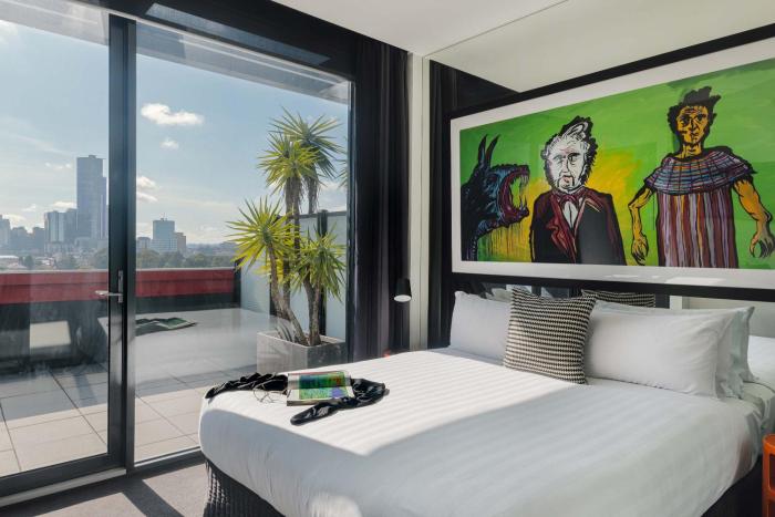 The Cullen Melbourne - Art Series,,5 star