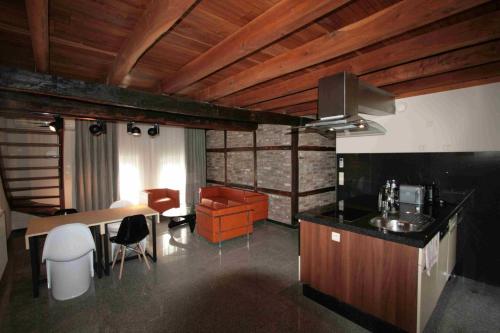 Amosa Liege City Centre Apart Regence 10,Liège>>Liege,0 star