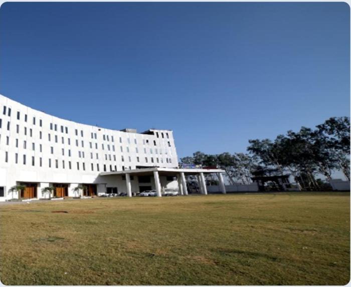Hotel Dev Residency,Gwalior>>Chhoti Sadri,3 star