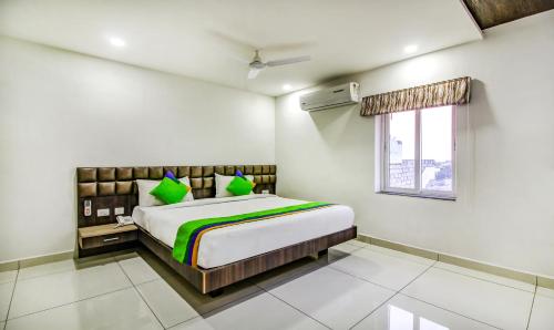 Treebo Trend Hotel Vjr Ramoji Film City,Ranga Reddy>>Hyderabad,3 star