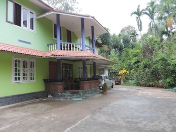 Enjoy The Real Wayanad Village Home Stay Experience