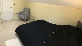 private double room with new en suite shower room