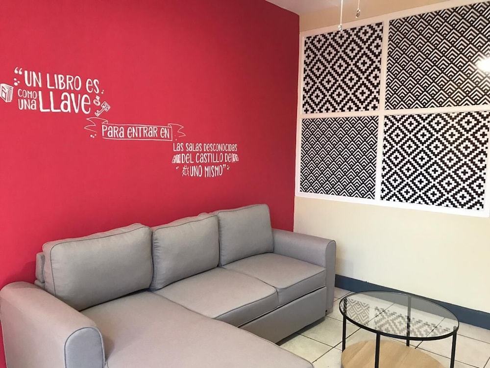 hostal casa amiga