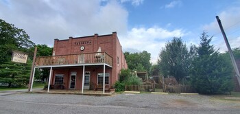 Hootie Creek Guest House,Le Flore>>Heavener,2 star