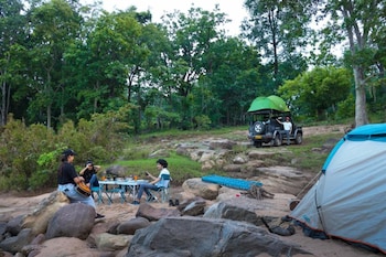 Moustache Panarpani Retreat Pachmarhi,,3 star