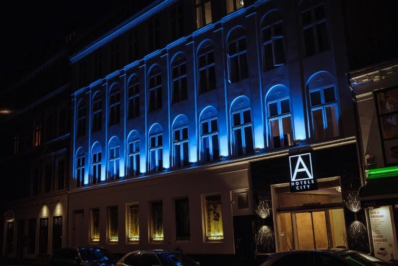a hotels city