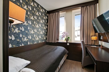 Brunnby Hotel,Arsta>>Alvsjo,2.5 star