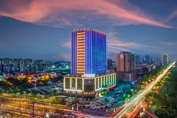 Ming Hua Hotel,,3 star