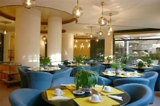 Hotel La Pergola,In Rome (Nomentano),3 star
