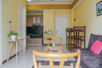 tidy 2br apartment at silkwood residences near binus