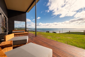 The Cove Tasmania,,4.5 star