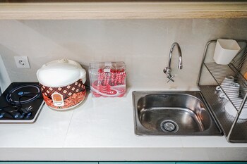 comfortable and beautiful studio apartment springwood residence