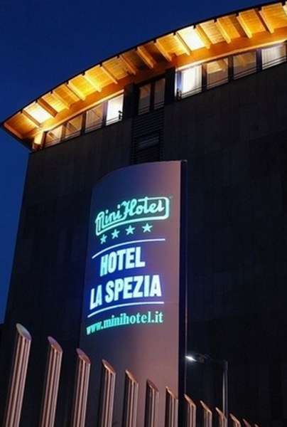 Bandb Hotel Milano La Spezia,In Famagosta (Navigli),4 star