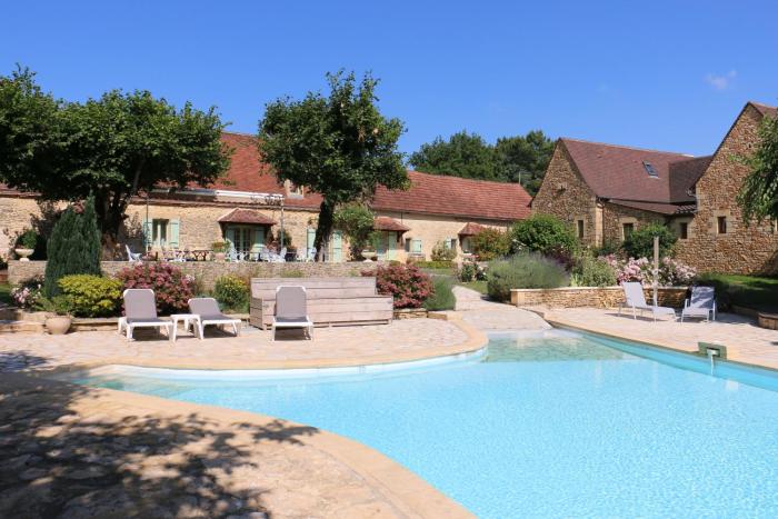 Hotel Ferme Lamy,Meyrals>>Le Clos D'allas,3 star