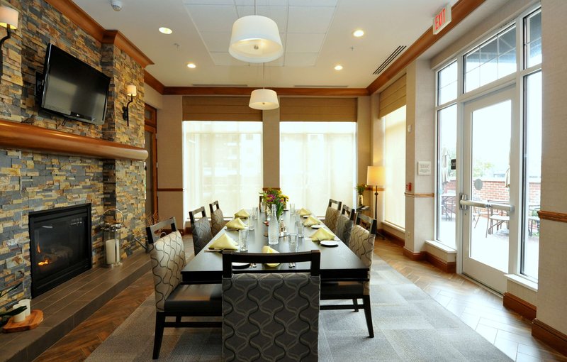 Hilton Garden Inn Clifton Park,Ballston Lake>>Clifton Park,3 star