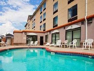 holiday inn express and suites charlotte concord i 85 by ihg