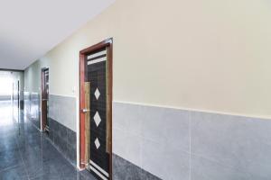 Super Hotel O New Cyber Grand Madhapur,Kondapur>>Hyderabad,3 star