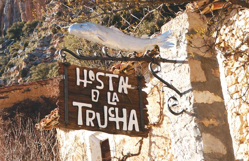 De La Trucha Hotel