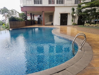 modern studio apartment at serpong greenview bsd