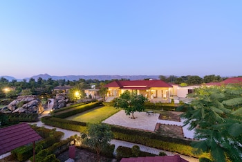 astroport sariska treetop by eight continents