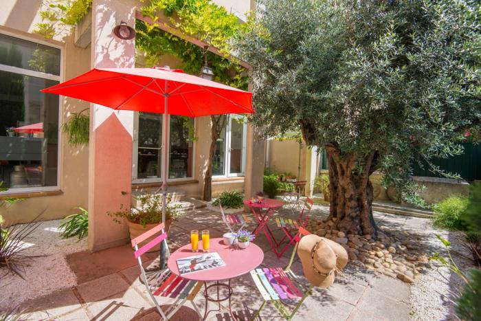 Hotel Du Forum,Avignon>>Aubignan,2 star
