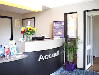 hotel inn design restaurant lescale
