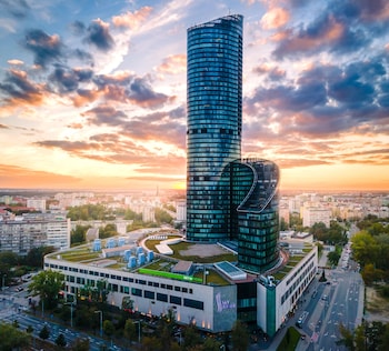Apartments In Sky Tower,,0 star