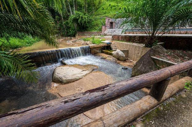 Bentong Eco Wellness Resort,,2 star