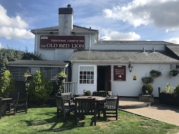 The Old Red Lion Inn