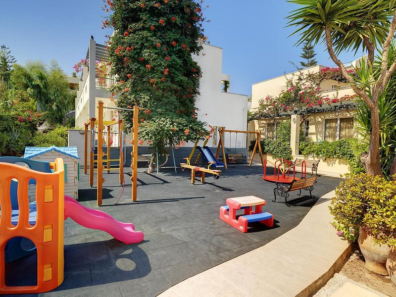Forum Suites,Agios Nikolaos>>Agii Apostoli,3 star