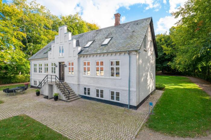 Kragsbjerggaard,Agedrup>>Odense,1 star