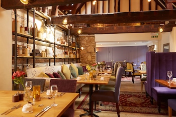 White Hart Hotel,,3.5 star