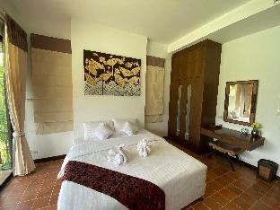 Siris Stars Resort,,2 star